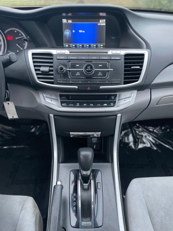 2013 Honda Accord Image 20