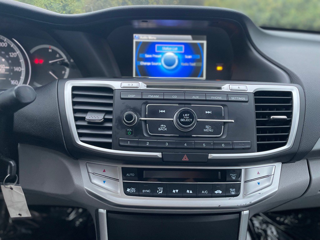 2013 Honda Accord Image 21