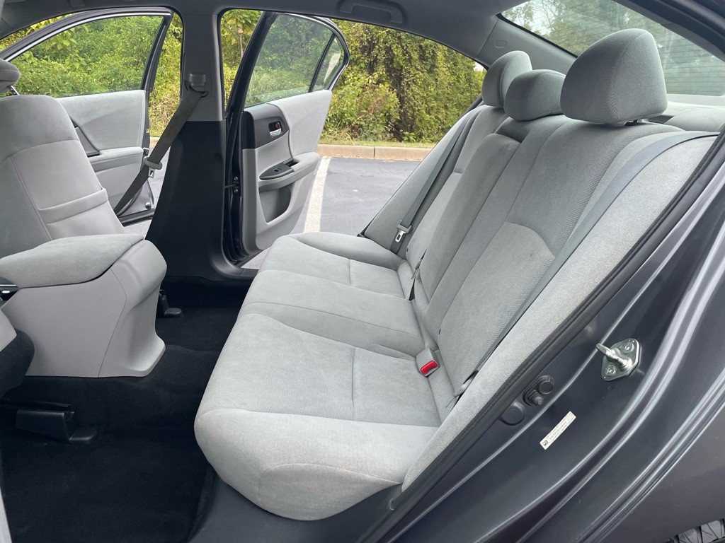 2013 Honda Accord Image 25
