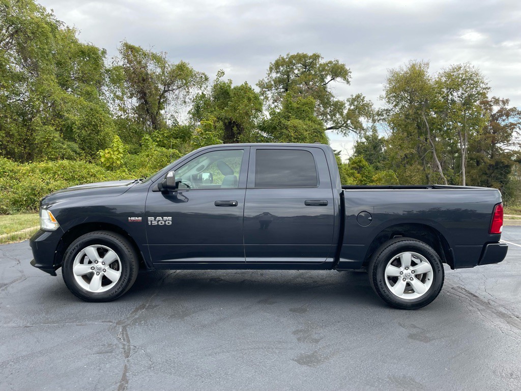 2015 RAM 1500 Image 3