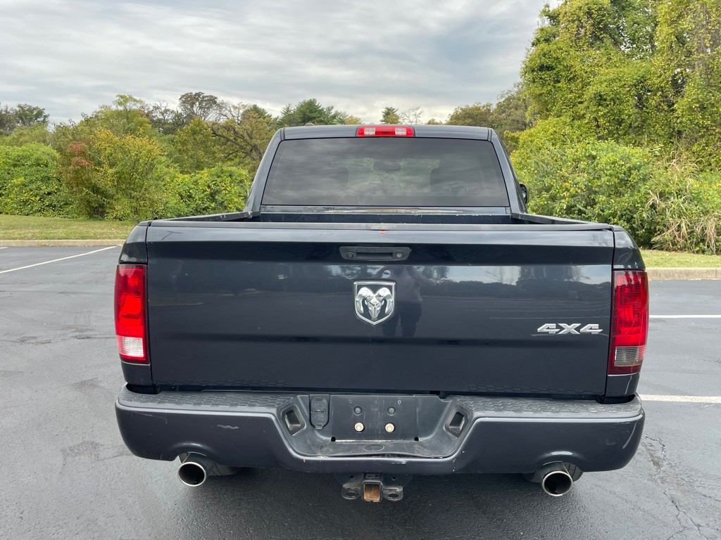 2015 RAM 1500 Image 8