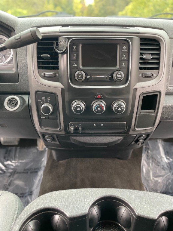 2015 RAM 1500 Image 14