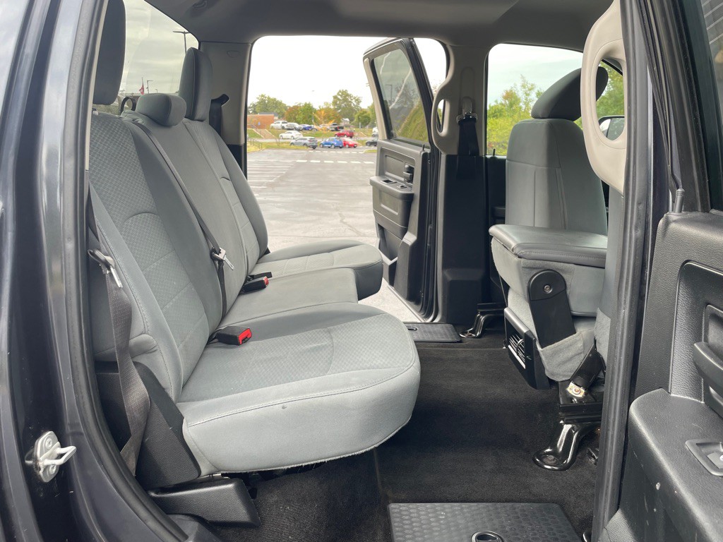 2015 RAM 1500 Image 21