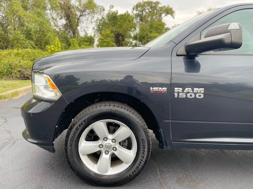 2015 RAM 1500 Image 24