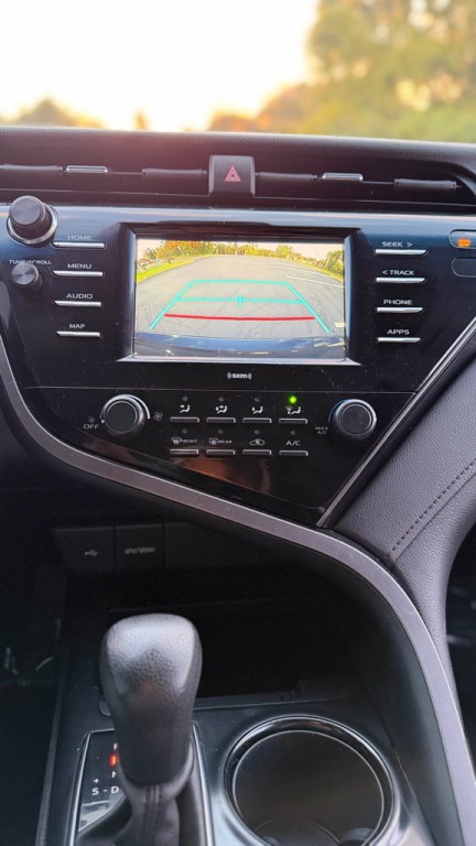 2020 Toyota Camry Image 19