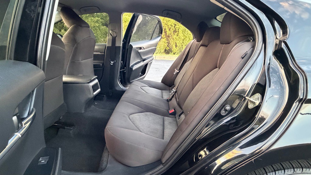 2020 Toyota Camry Image 22