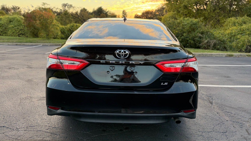 2020 Toyota Camry Image 24
