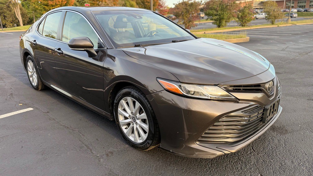 2018 Toyota Camry Image 4