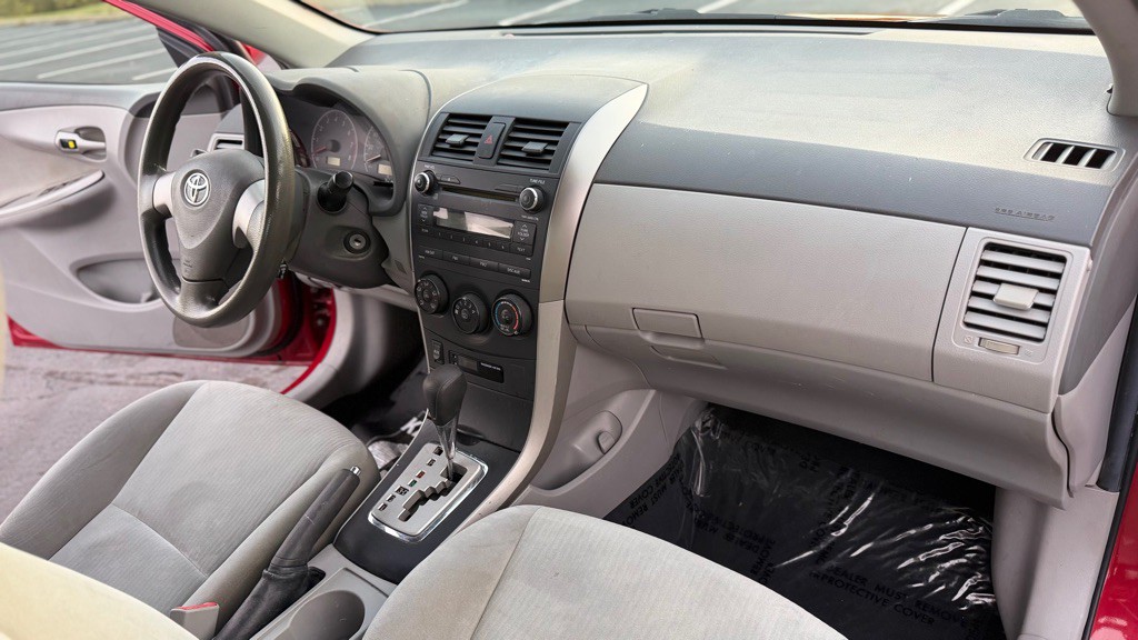 2010 Toyota Corolla Image 15