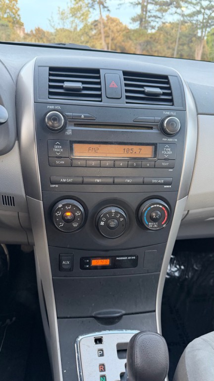 2010 Toyota Corolla Image 18