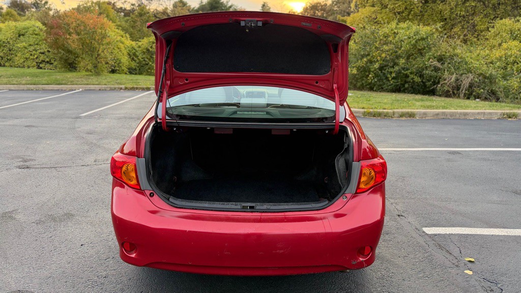 2010 Toyota Corolla Image 22