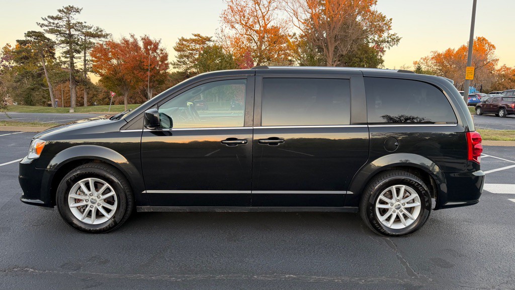 2019 Dodge Grand Caravan Image 3