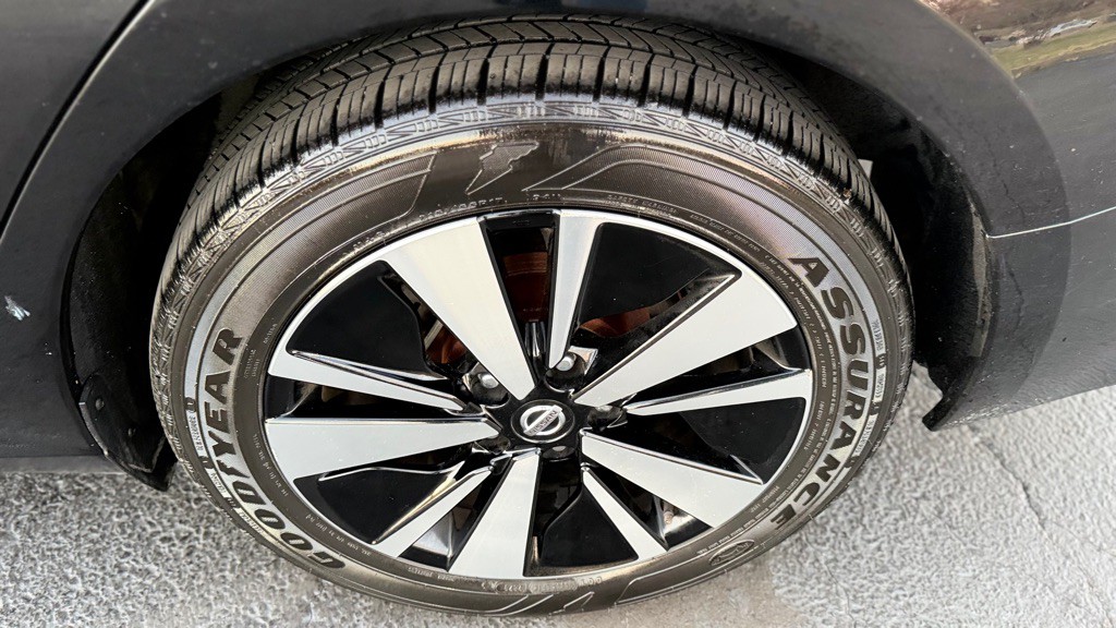 2021 Nissan Altima Image 24