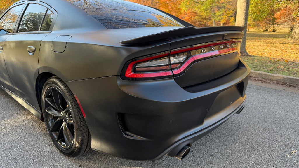 2016 Dodge Charger Image 32