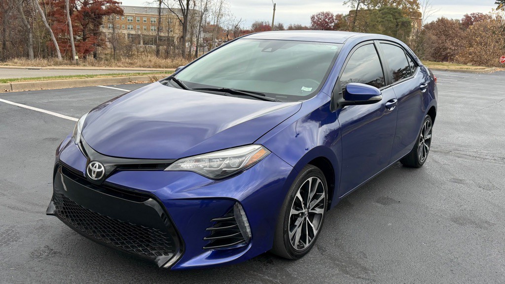2017 Toyota Corolla Image 1