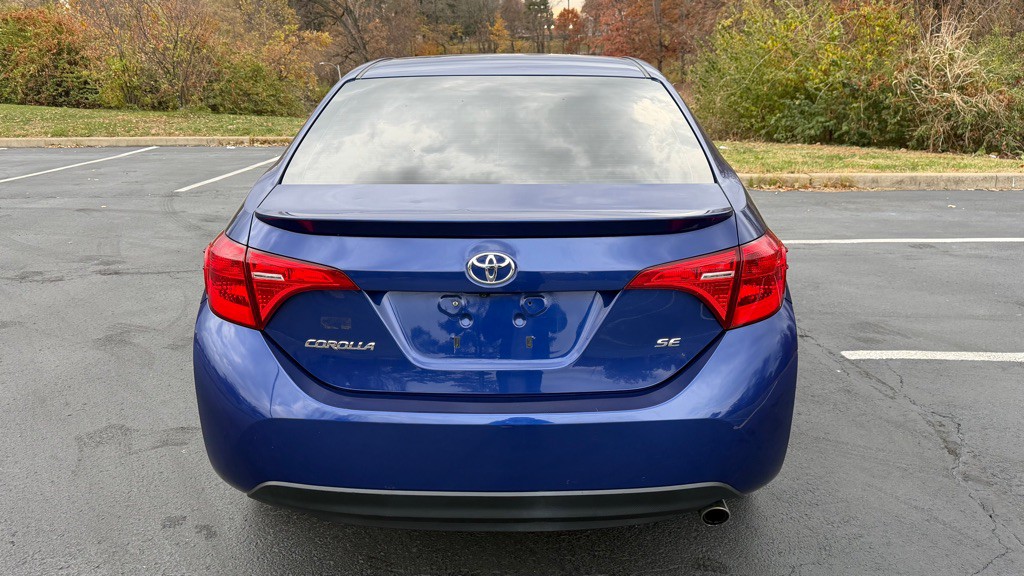 2017 Toyota Corolla Image 8