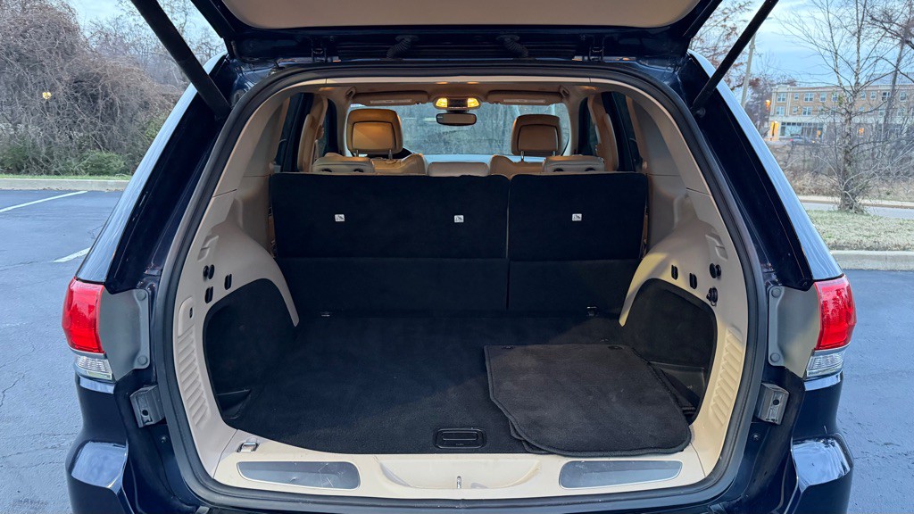 2018 Jeep Grand Cherokee Image 11