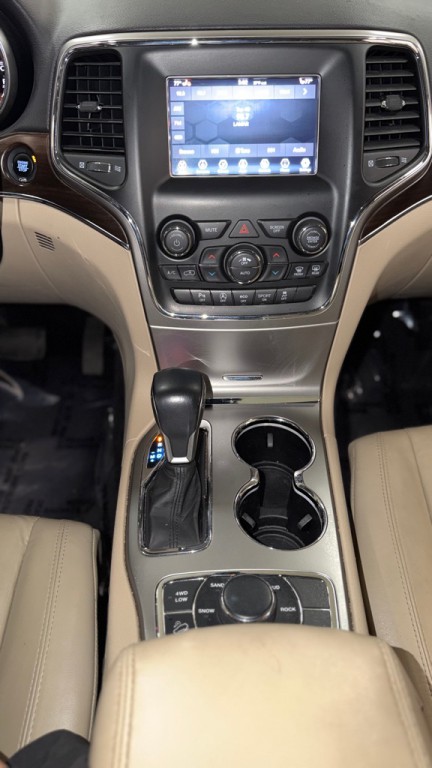 2018 Jeep Grand Cherokee Image 21