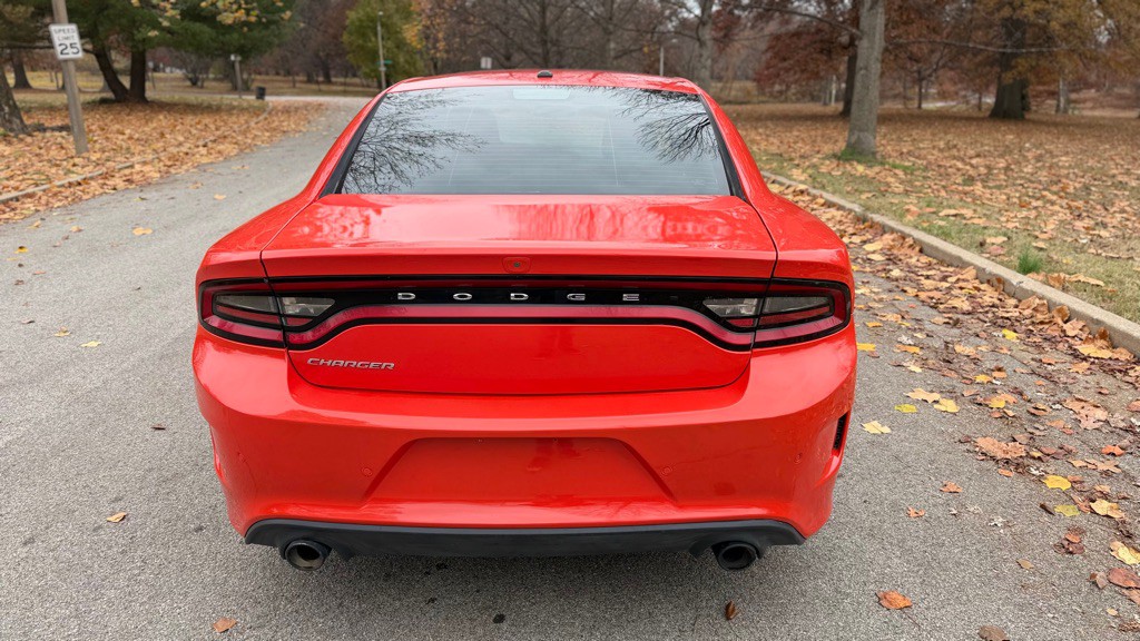2020 Dodge Charger Image 8