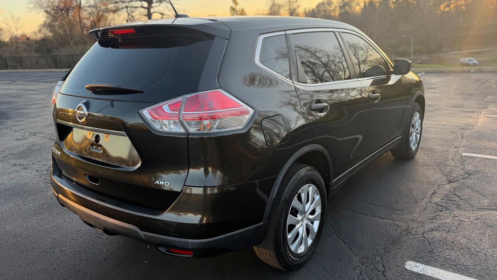 2016 Nissan Rogue Image 9