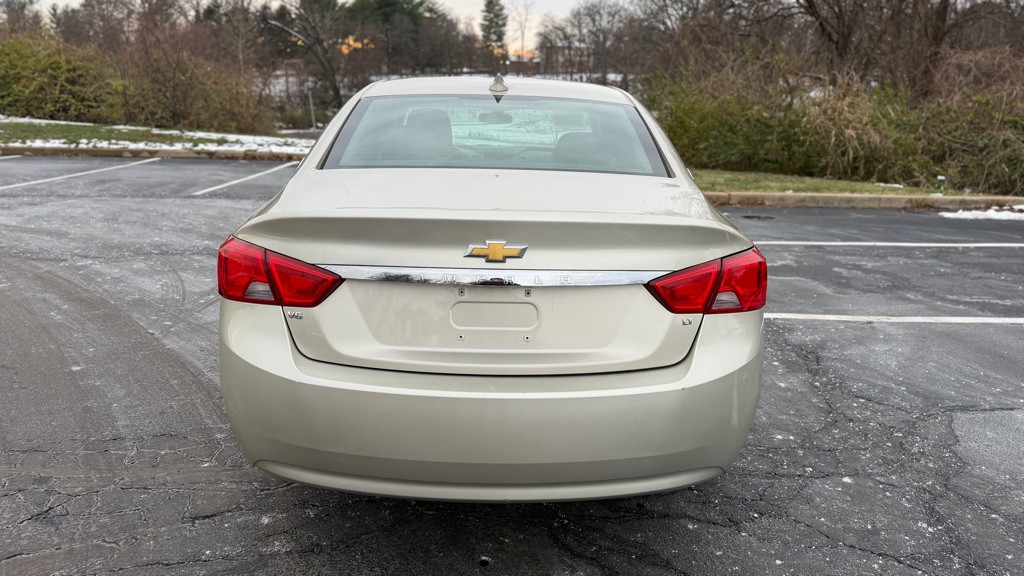 2015 Chevrolet Impala Image 8