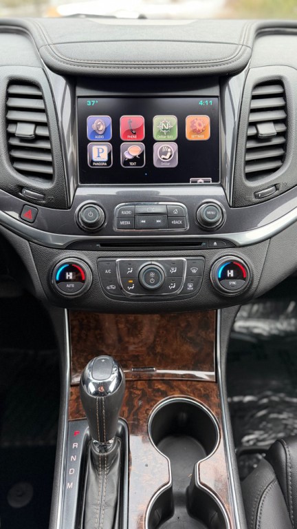 2015 Chevrolet Impala Image 18