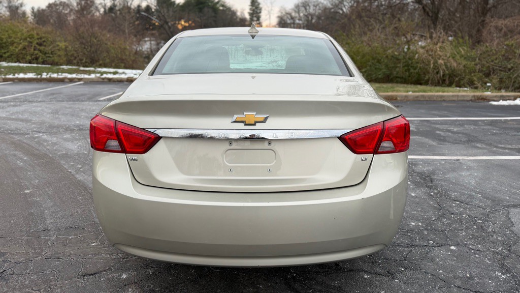 2015 Chevrolet Impala Image 24