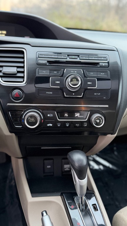 2013 Honda Civic Image 20