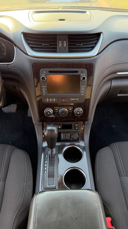 2015 Chevrolet Traverse Image 15