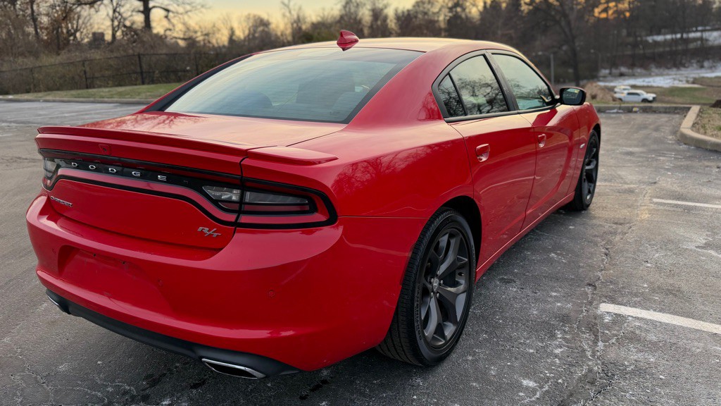 2018 Dodge Charger Image 9