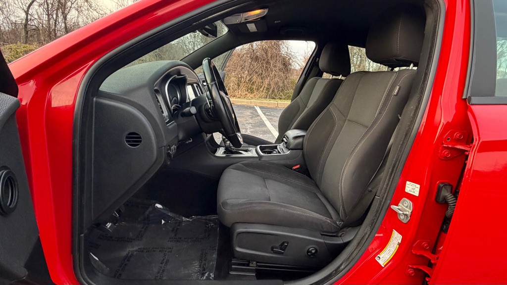 2018 Dodge Charger Image 11