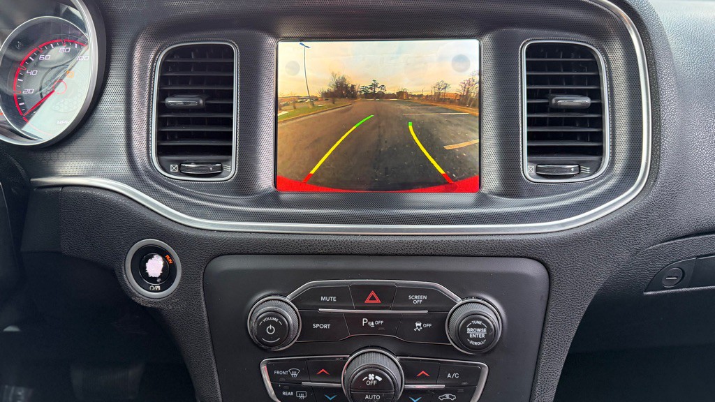 2018 Dodge Charger Image 19