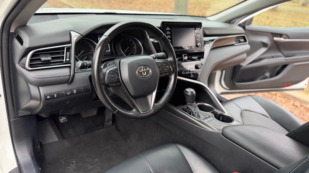 2022 Toyota Camry Image 13