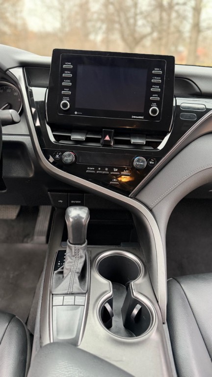2022 Toyota Camry Image 14