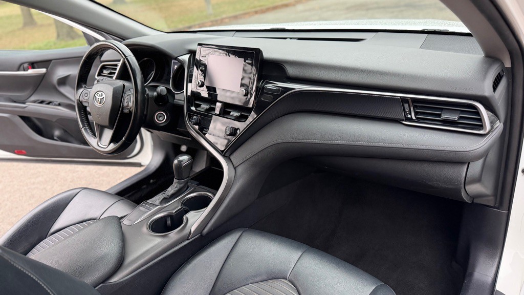 2022 Toyota Camry Image 15