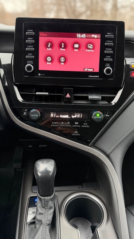 2022 Toyota Camry Image 20