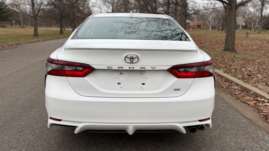 2022 Toyota Camry Image 26