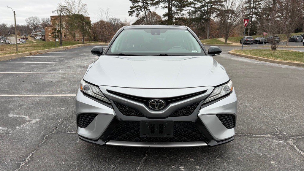2019 Toyota Camry Image 5