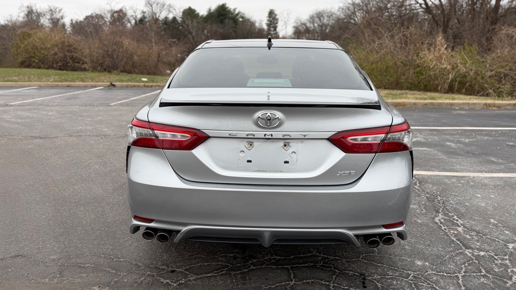 2019 Toyota Camry Image 25