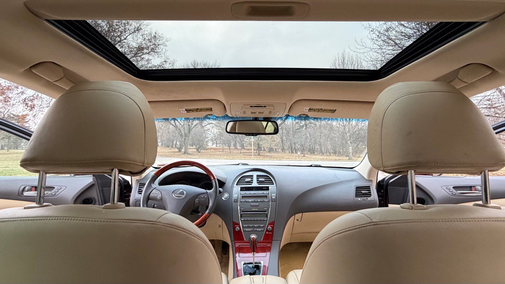 2007 Lexus ES 350 Image 19