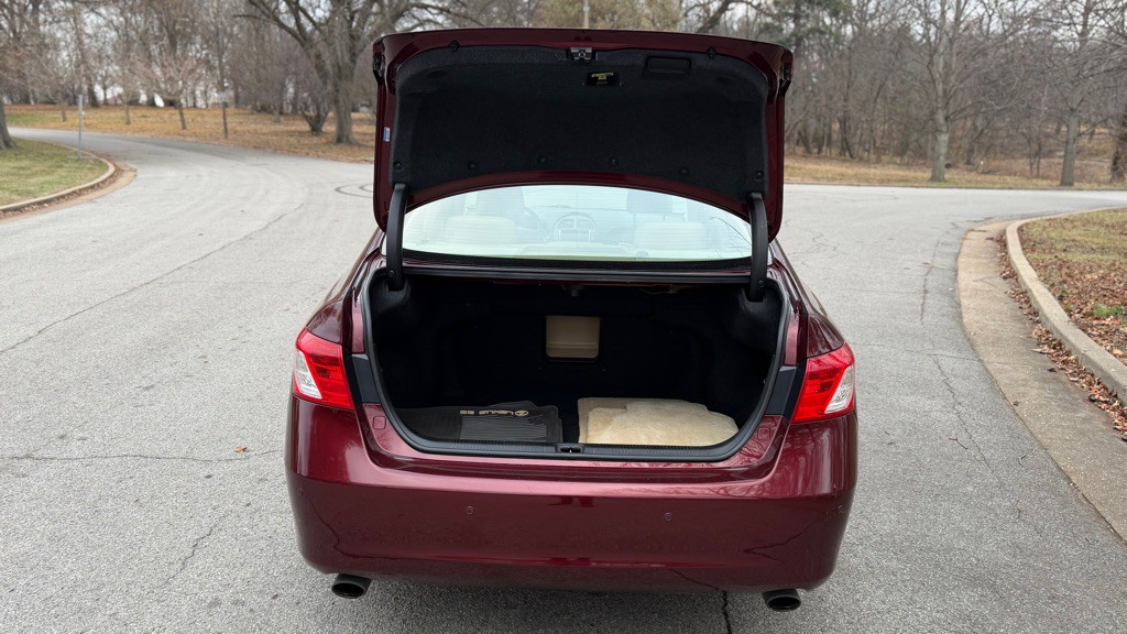 2007 Lexus ES 350 Image 24