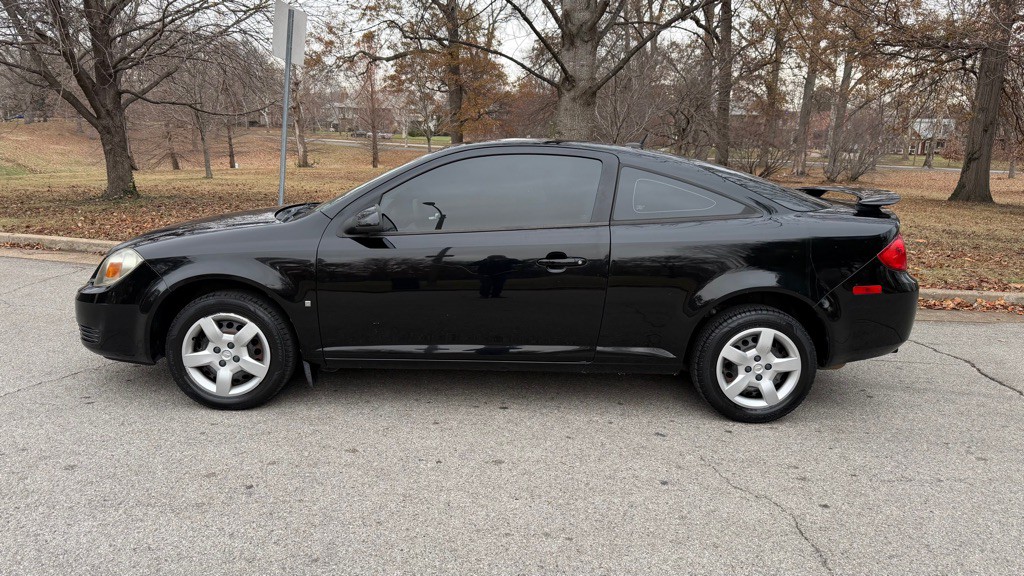2009 Pontiac G5 Image 3