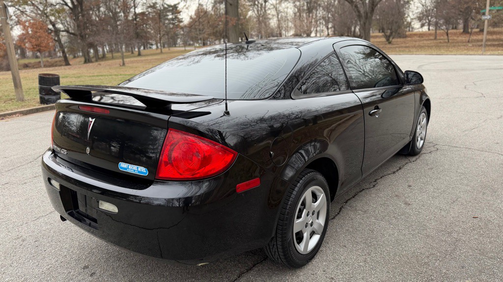 2009 Pontiac G5 Image 9