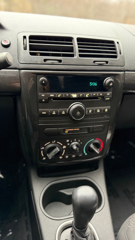 2009 Pontiac G5 Image 18