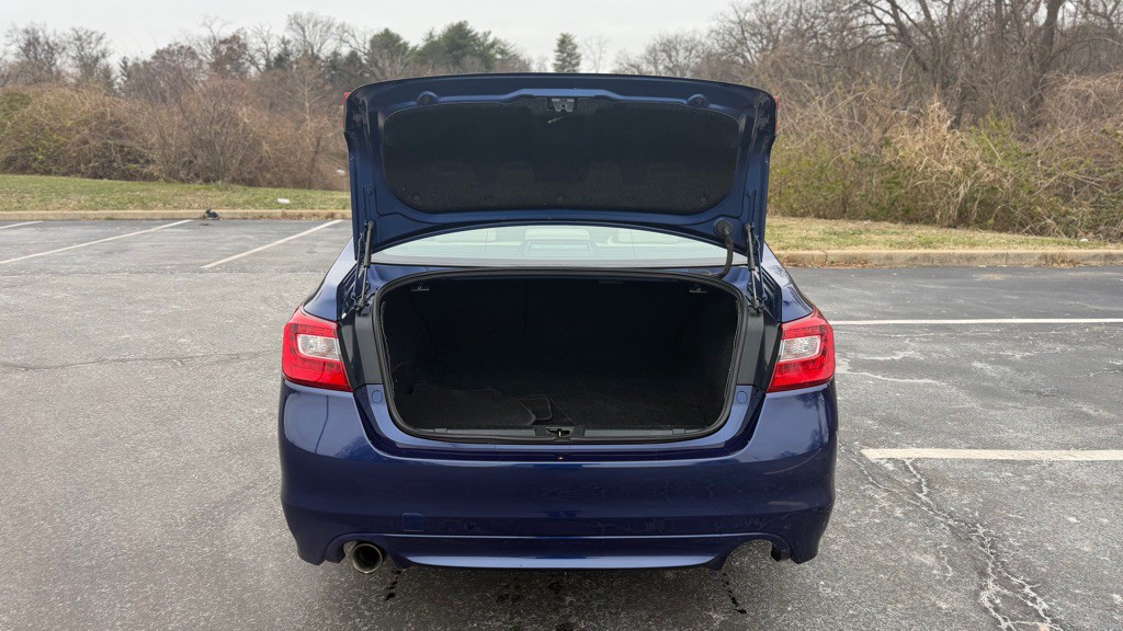 2016 Subaru Legacy Image 23