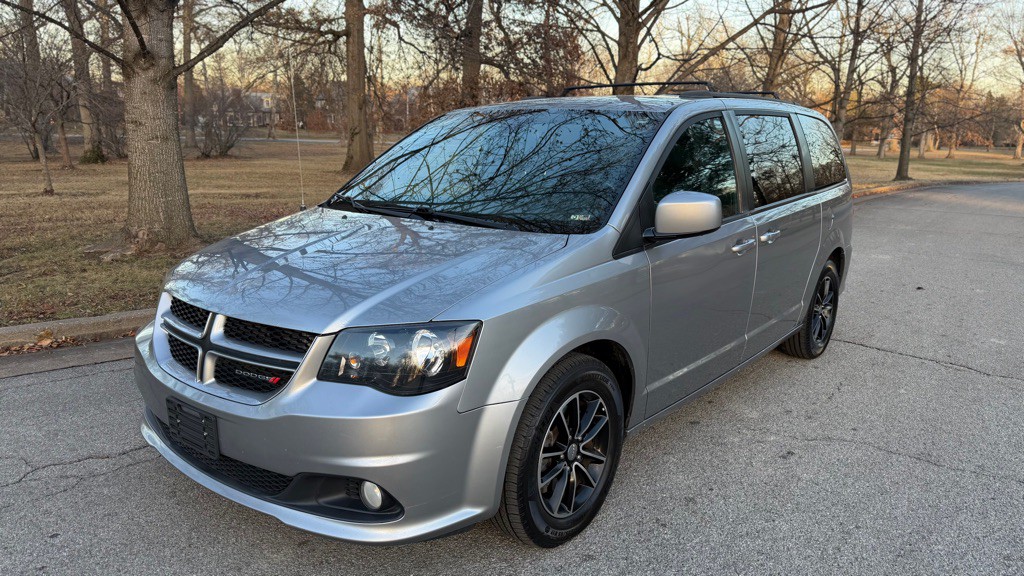 2019 Dodge Grand Caravan Image 1