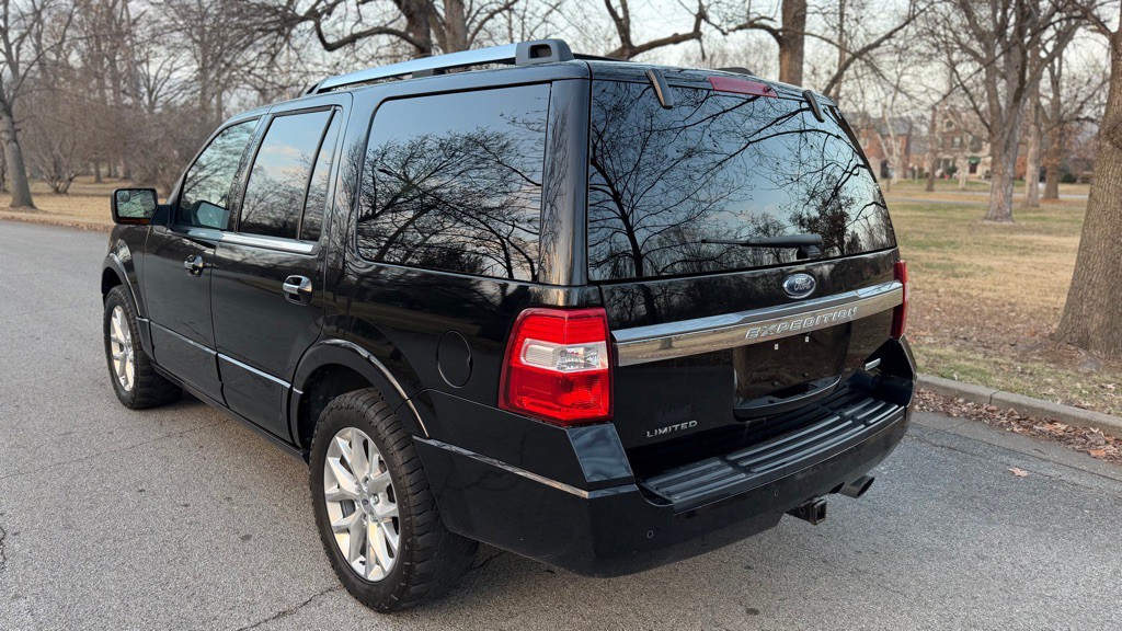 2017 Ford Expedition Image 7