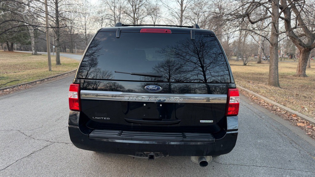 2017 Ford Expedition Image 8