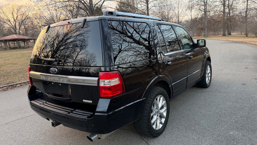 2017 Ford Expedition Image 9