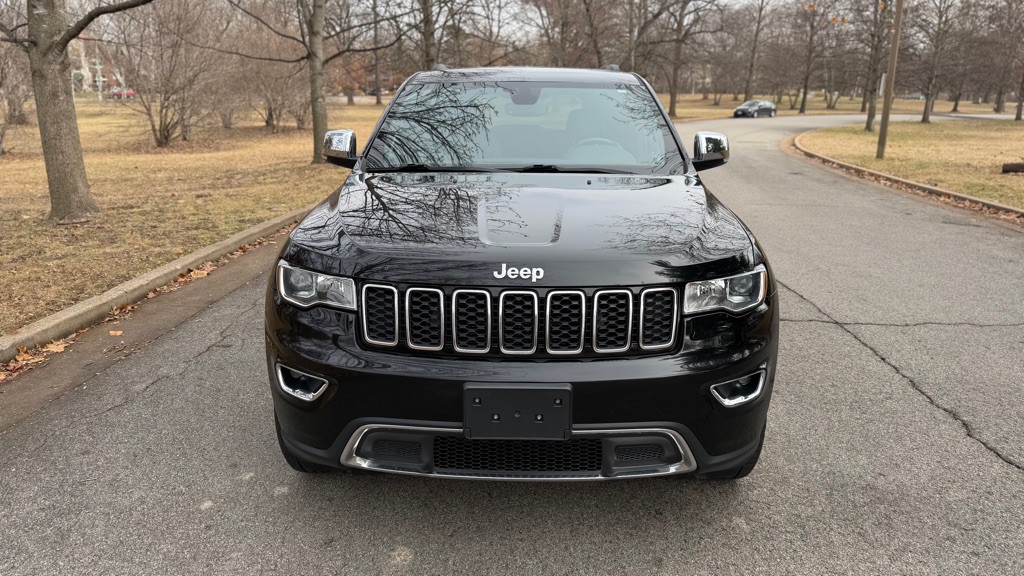 2018 Jeep Grand Cherokee Image 2